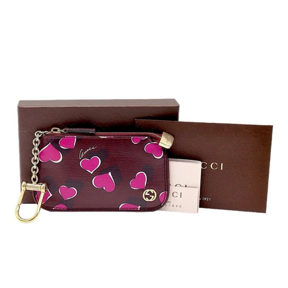 Gucci keychain wallet